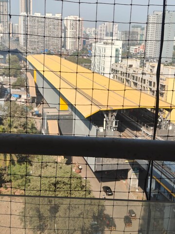 Living Room in 3.5 BHK Apartment at Lotus Lotus Link Square, Malad West – for Rent
