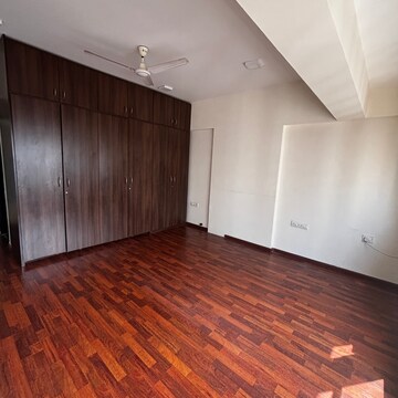 Bedroom in 3 BHK Apartment at Aristo Pearl Residency, Siddhi Vinayak Mandir Area – for Rent