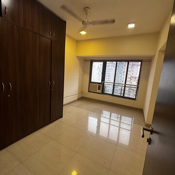 Room in 3 BHK Apartment at Aristo Pearl Residency, Siddhi Vinayak Mandir Area – for Rent