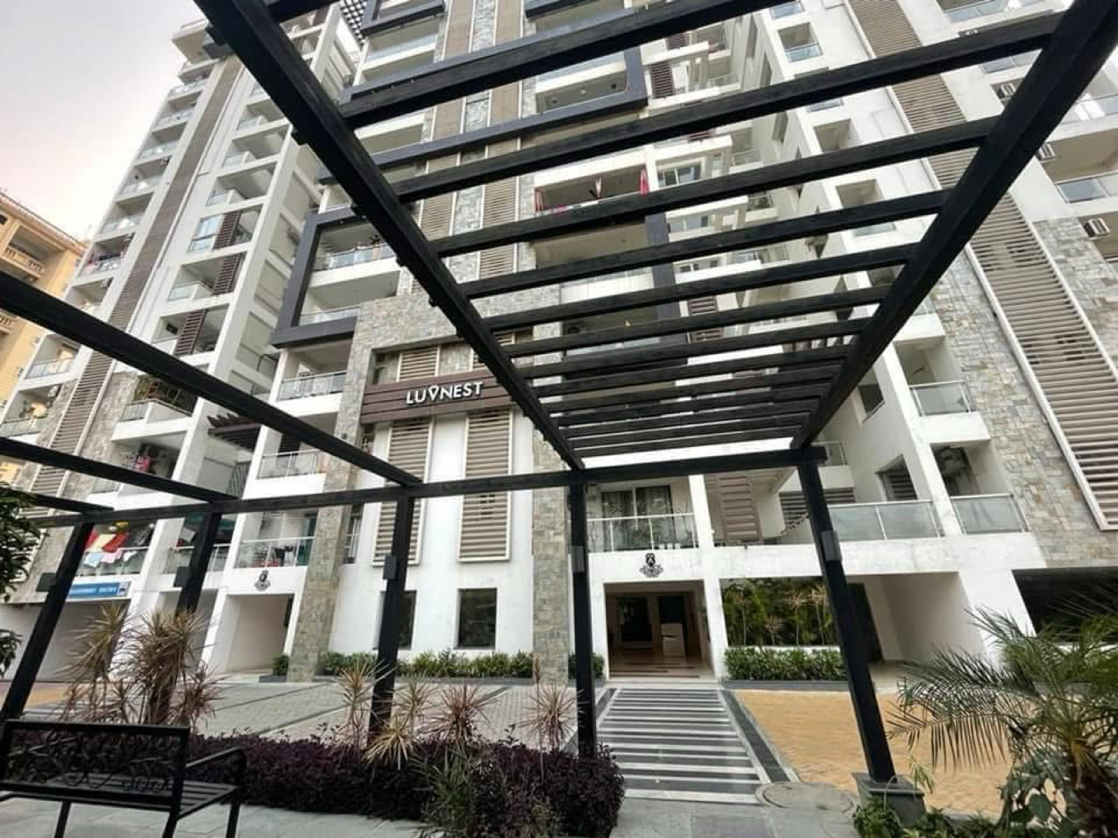 3.5 BHK 1860 Sq.Ft. Apartment in Tulsiani Luvnest