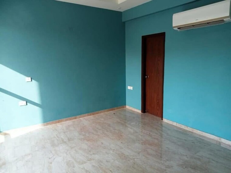 Room, mi-rustle-court 2 Bedroom 1450 Sq.Ft. Apartment In Malesemau Lucknow 8467251