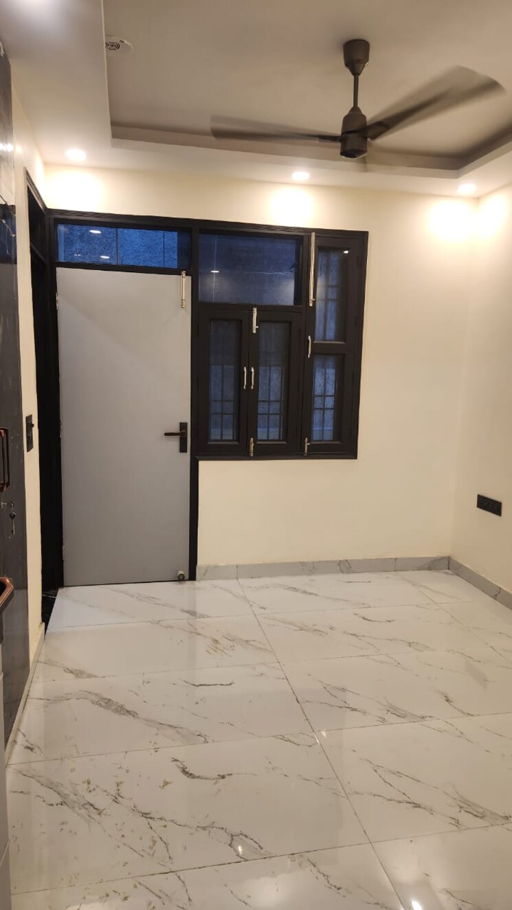 Master Bedroom, dayanand colony 2 Bedroom 900 Sq.Ft. Builder Floor In Dayanand Colony Delhi 8467264