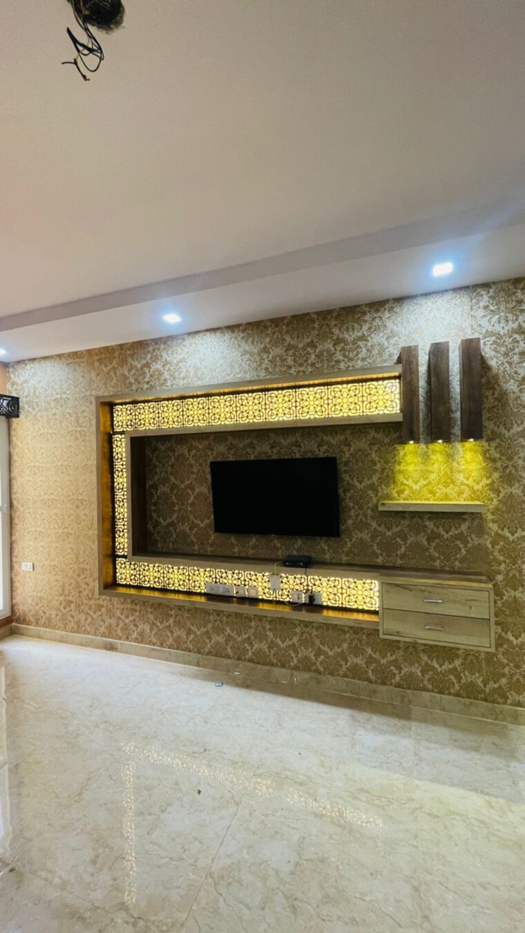 Floor Plan, mi-rustle-court 3 Bedroom 1900 Sq.Ft. Apartment In Malesemau Lucknow 8467274