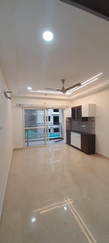 Room in 3 BHK Apartment at Gem Nakshatra, Kokapet – for Rent