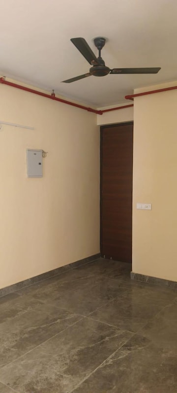Master Bedroom in 3 BHK Villa at Amrapali Leisure Valley, Tech Zone 4 Greater Noida – for Rent