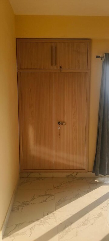 Master Bedroom in 3 BHK Villa at Amrapali Leisure Valley, Tech Zone 4 Greater Noida – for Rent