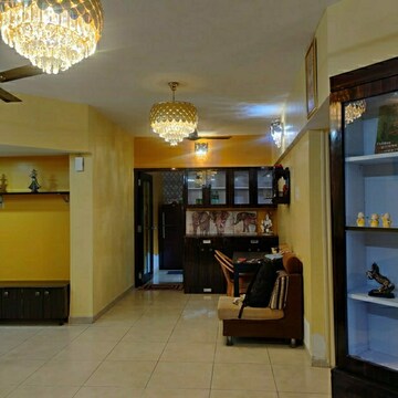 Master Bedroom in 2 BHK Apartment at Vasant Valley Ivy Tower, Malad East – for Rent