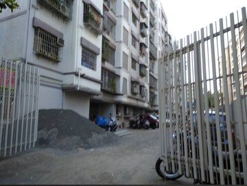 Living Room in 1 BHK Apartment at Kshitij CHS, Goregaon East – for Rent