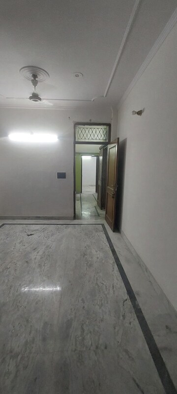 Bedroom in 2 BHK Builder Floor at Govindpuri – for Rent