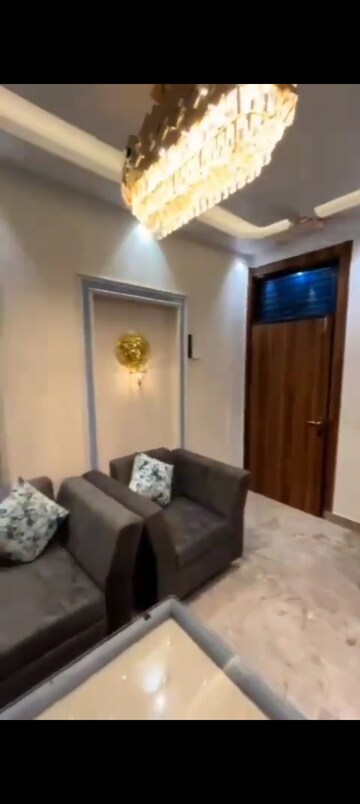 Master Bedroom in 1 BHK Builder Floor at Vaishali Sector 2 – for Sale