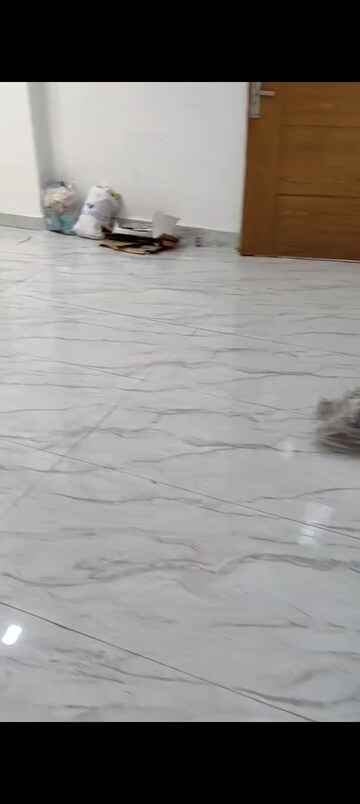 Gym in 2 BHK Builder Floor at Vaishali Sector 2 – for Sale