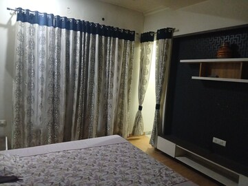 Bedroom in 2.5 BHK Builder Floor at Urban Estate – for Rent