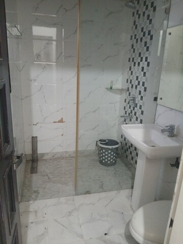 Bathroom in 2.5 BHK Builder Floor at Urban Estate – for Rent