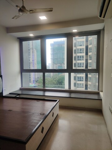 Master Bedroom in 2.5 BHK Apartment at DB Orchid Woods, Goregaon East – for Rent