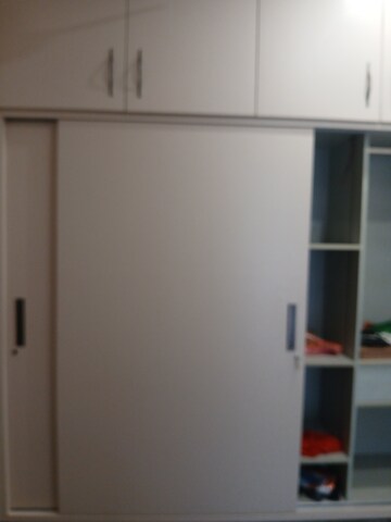 Room in 3.5 BHK Builder Floor at Sector 9 – for Rent