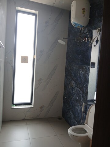 Bedroom in 3.5 BHK Builder Floor at Sector 9 – for Rent