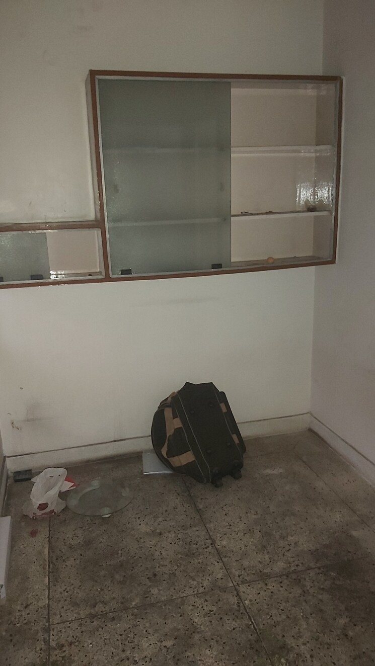 Floor Plan, mayur vihar 3.5 Bedroom 1250 Sq.Ft. Apartment In Mayur Vihar Delhi 8467457