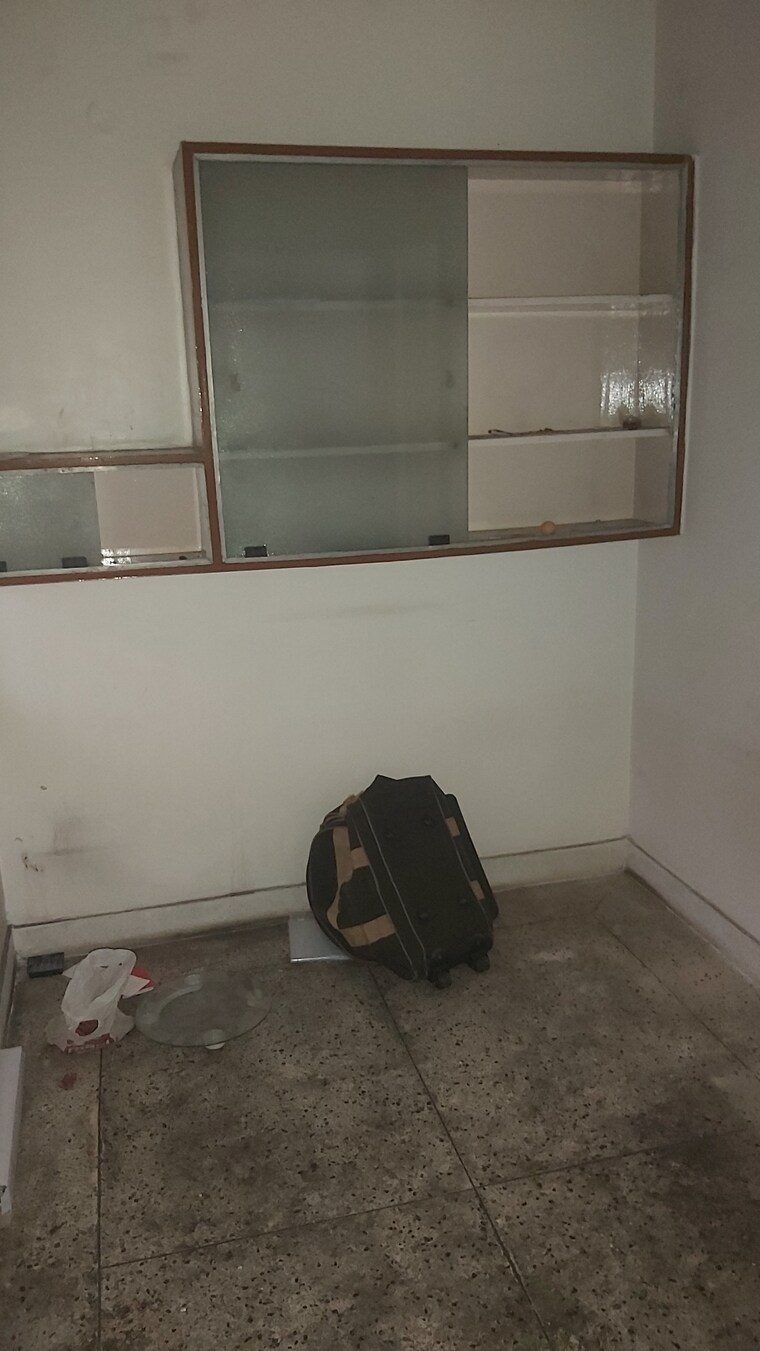 Floor Plan, mayur vihar 3.5 Bedroom 1250 Sq.Ft. Apartment In Mayur Vihar Delhi 8467457