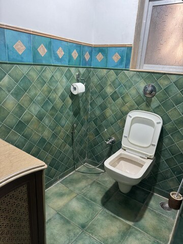 Attached Bathroom in 4 BHK Apartment at Jawaharabad Apartment, Bandra West – for Rent