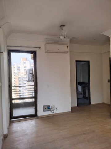 Master Bedroom in 3 BHK Apartment at Unitech Fresco, Sector 50 – for Rent