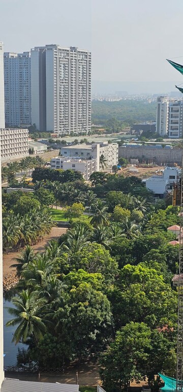 Living Room in 3 BHK Apartment at Majestique Towers, Kharadi – for Sale