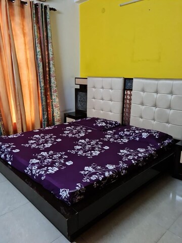 Bedroom in 2 BHK Builder Floor at Ansal Plaza Sector-23, Sector 23 – for Rent
