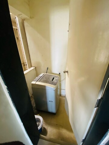 Bathroom in 3 BHK Apartment at Indiabulls Greens, New Panvel – for Rent
