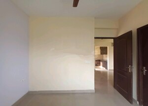 2 BHK Apartment For Sale in Nimbus The Hyde park, Sector 78