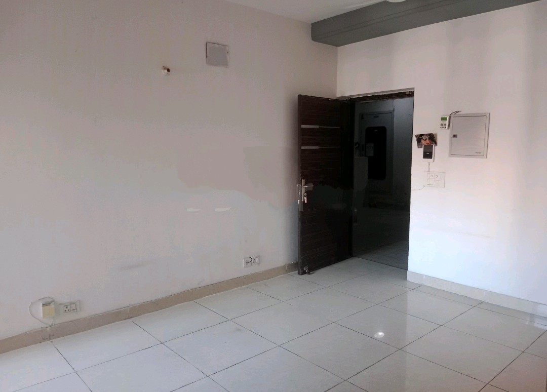 3 BHK + Pooja Room 1440 Sq.Ft. Apartment in Ajnara Grand Heritage