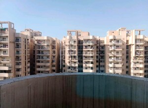 Living Room in 3 BHK Apartment at Ajnara Grand Heritage, Sector 74 – for Sale