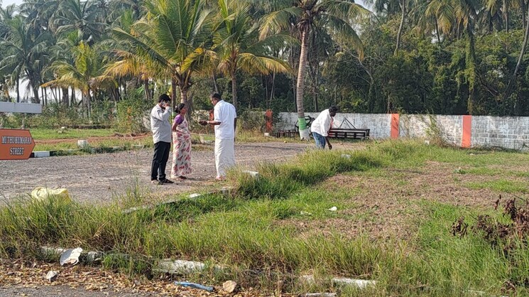 undefined, redhills  600 Sq.Ft. Plot In Redhills Chennai 8467573