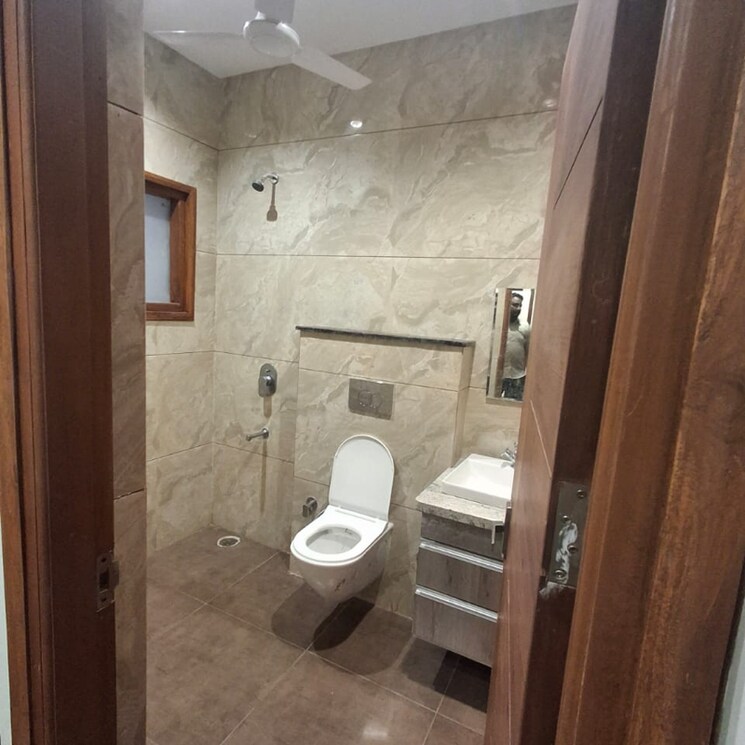 Bathroom, sector 16 3 Bedroom 2250 Sq.Ft. Apartment In Sector 16 Chandigarh 8467601