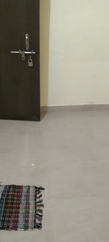 Master Bedroom in 3 BHK Apartment at Besa Pipla rd – for Rent