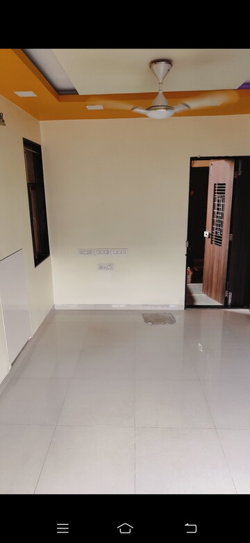 Master Bedroom in 2 BHK Apartment at Lodha Paradise, Majiwada – for Rent