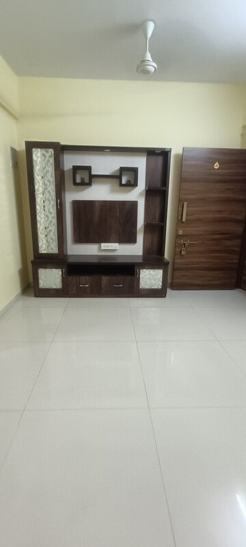 Floor Plan in 1 BHK Apartment at Akash Darshan, Santacruz East – for Rent