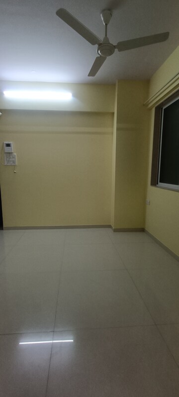Master Bedroom in 1 BHK Apartment at Akash Darshan, Santacruz East – for Rent