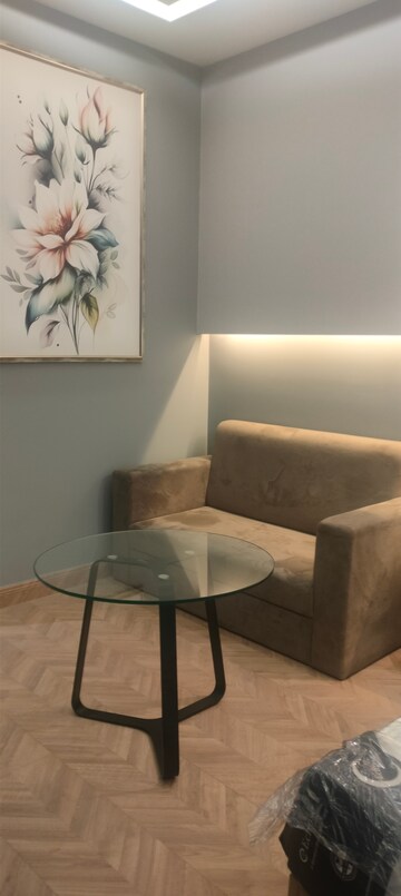 Master Bedroom in 1 BHK Apartment at AIPL Joy Square, Sector 63a – for Rent