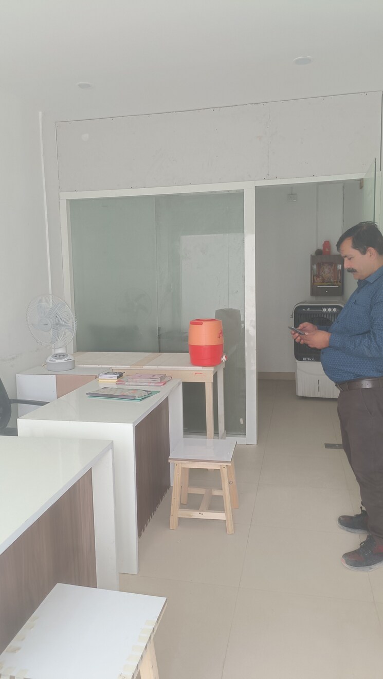 undefined, spectrum-metro Commercial Office Space 305 Sq.Ft. In Sector 75 Noida 8467842