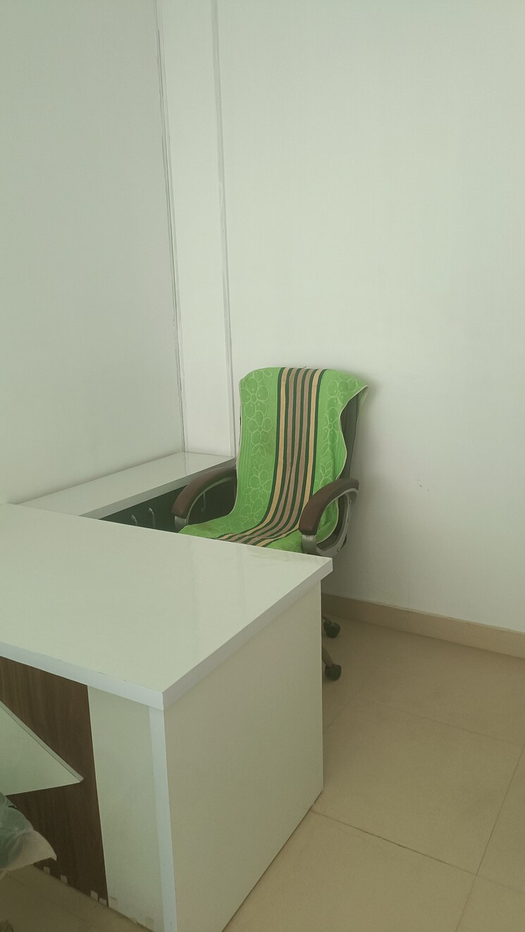 undefined, spectrum-metro Commercial Office Space 305 Sq.Ft. In Sector 75 Noida 8467842