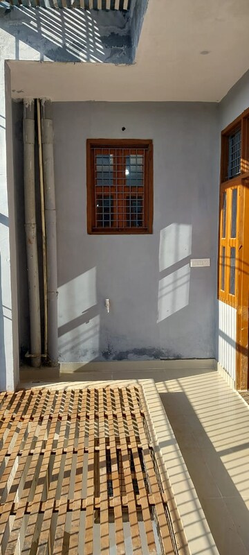 Master Bedroom in 2 BHK Builder Floor at RWA Apartments Sector 47, Sector 47 – for Rent