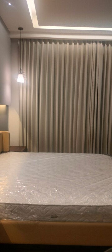 Bedroom in 1 BHK Apartment at AIPL Joy Square, Sector 63a – for Rent