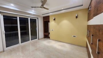 Master Bedroom in 4 BHK Builder Floor at MVL IPark, Sector 15 – for Rent