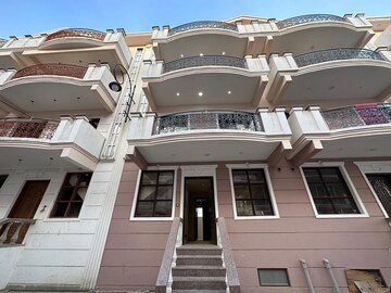 Living Room in 5 BHK Villa at Metro Spanish Villas, Patiala Road – for Sale