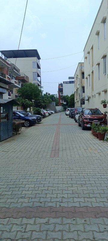 Living Room in 3 BHK Builder Floor at Today Princeton Floors, Sector 51 – for Rent