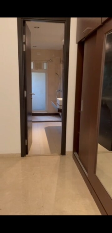 Bathroom in 5 BHK Apartment at Hiranandani Gardens Richmond Tower, Powai – for Rent