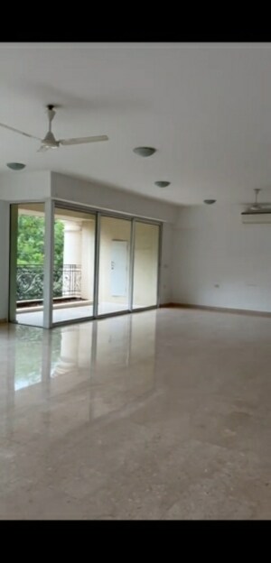 Building Lobby in 5 BHK Apartment at Hiranandani Gardens Richmond Tower, Powai – for Sale