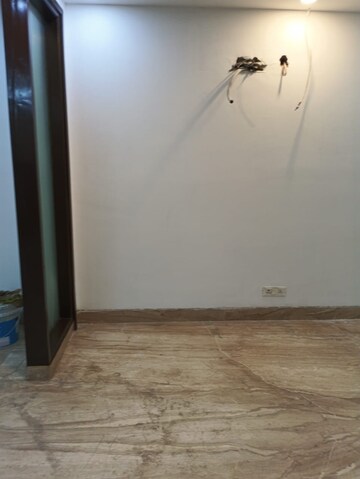 Master Bedroom in 4 BHK Builder Floor at New Friends Colony – for Rent