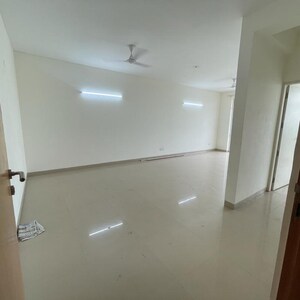  3 BHK Builder Floor at DLF Hyde Park, Mullanpur – for Sale