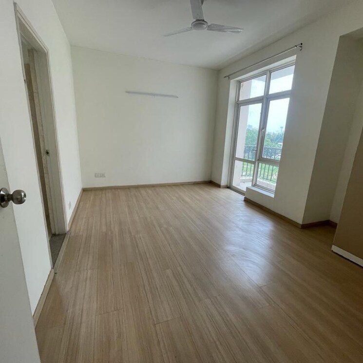 Other, dlf-hyde-park 3 Bedroom 1900 Sq.Ft. Builder Floor In Mullanpur Chandigarh 8468085