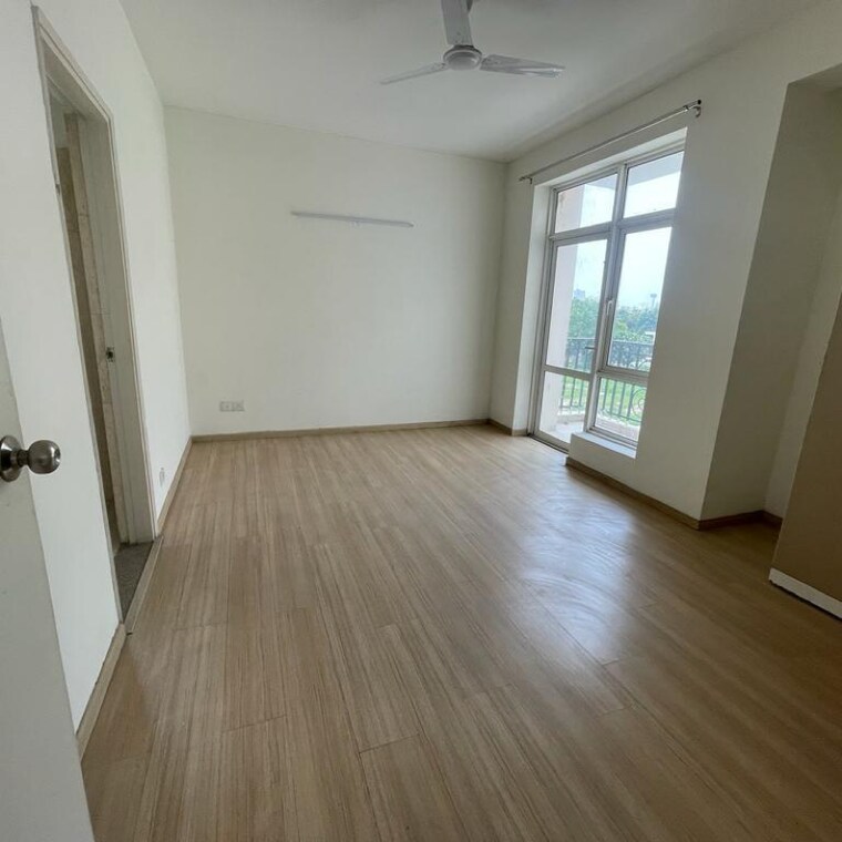 Other, dlf-hyde-park 3 Bedroom 1900 Sq.Ft. Builder Floor In Mullanpur Chandigarh 8468085